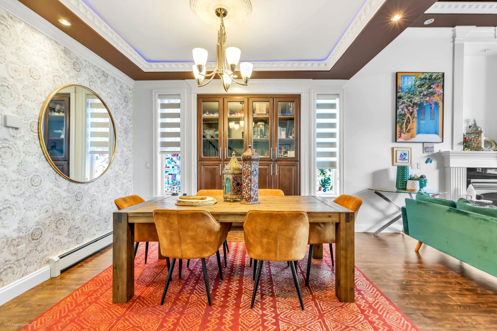 Listing Image 11