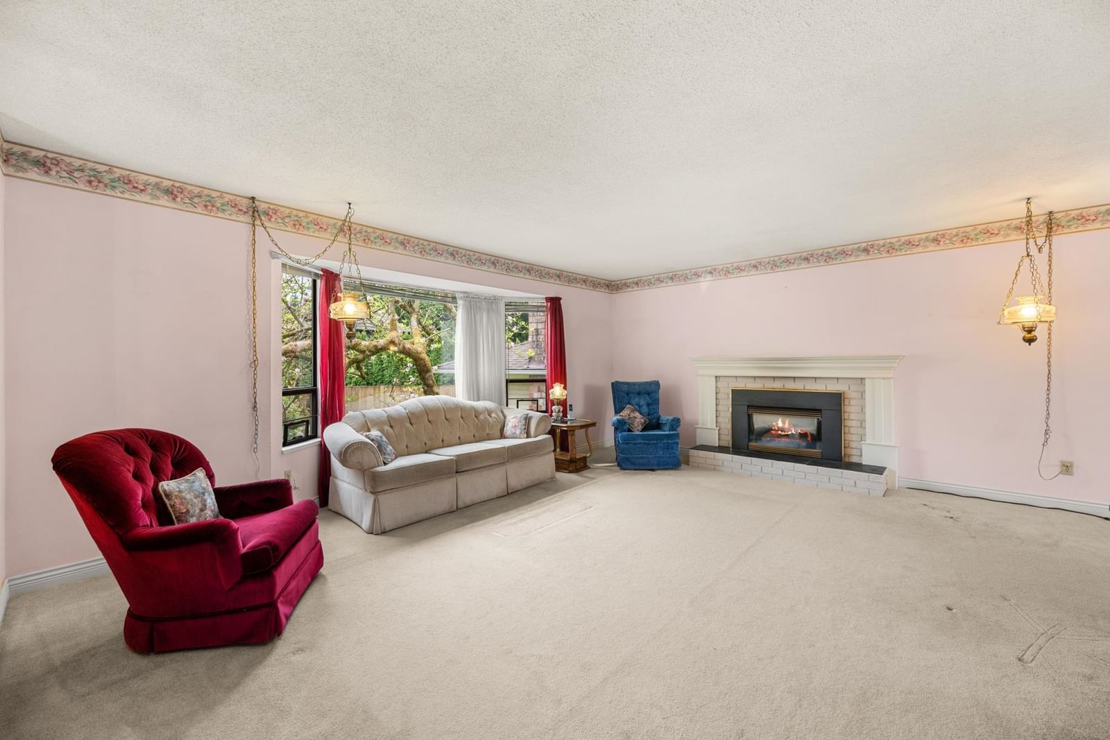 Listing Image 12