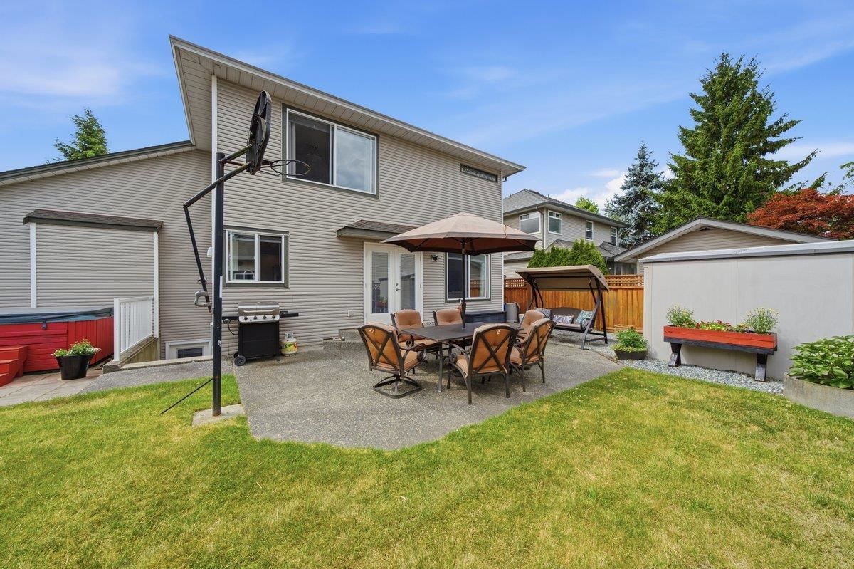 Listing Image 15
