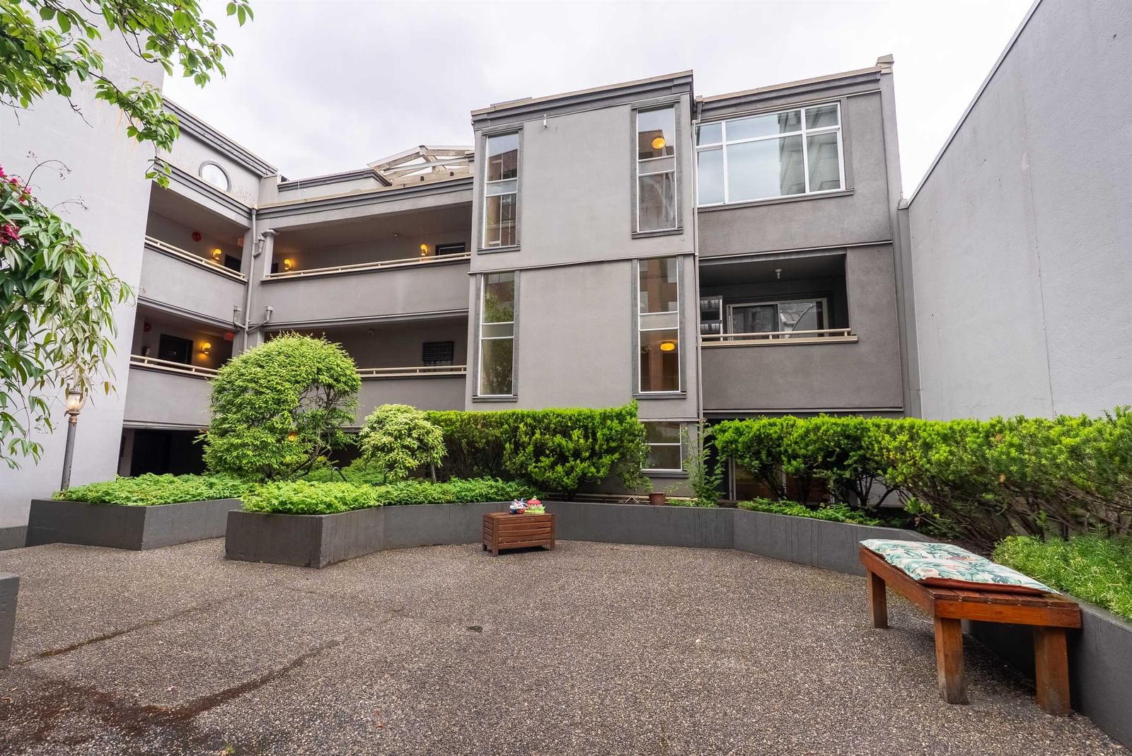 Listing Image 22