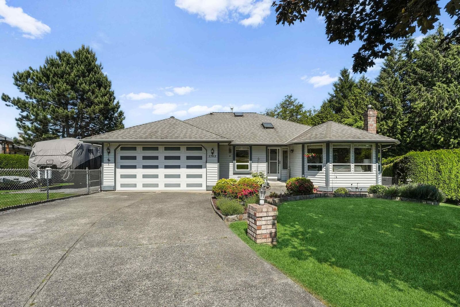 Listing Image 26