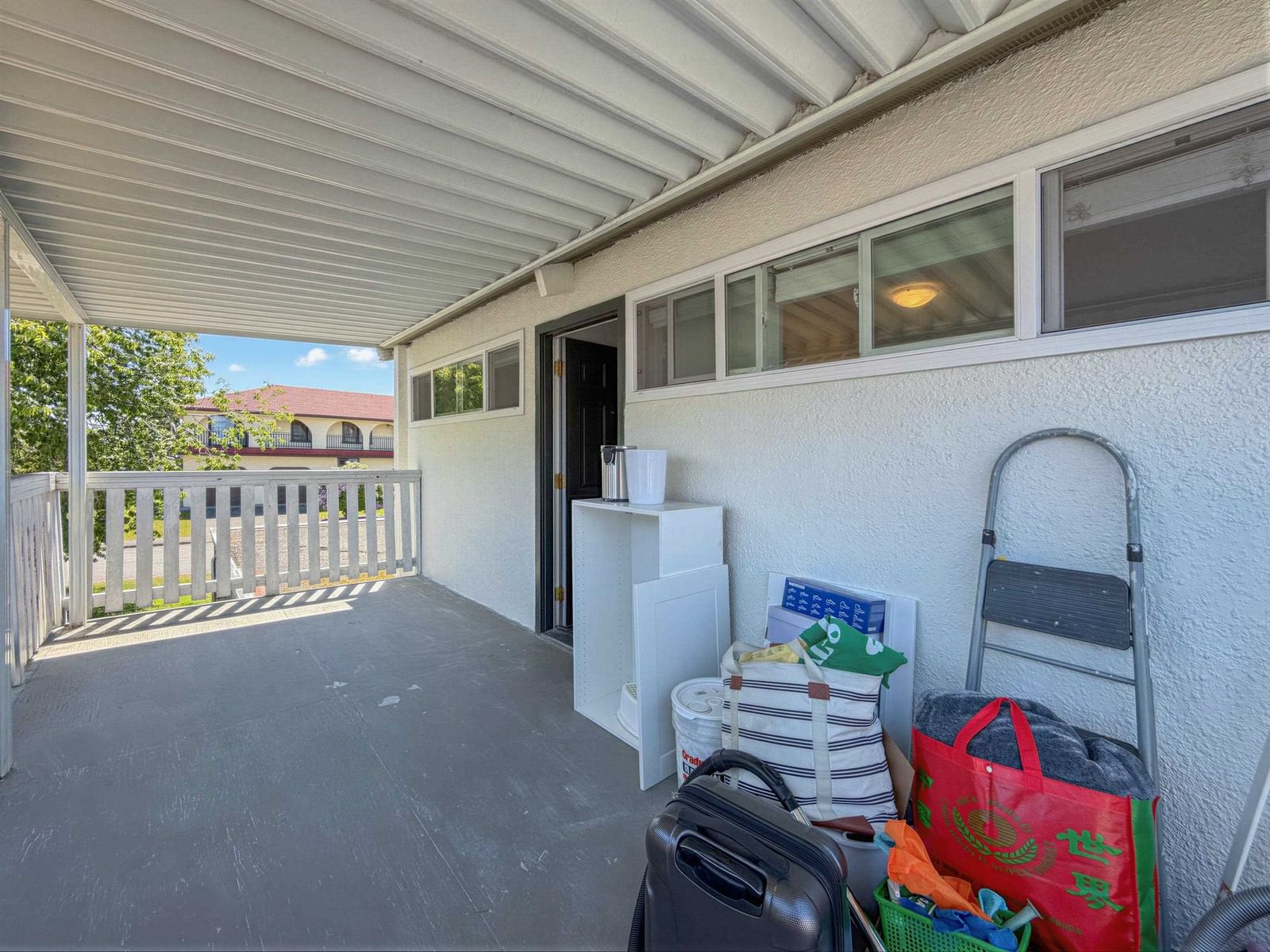 Listing Image 38