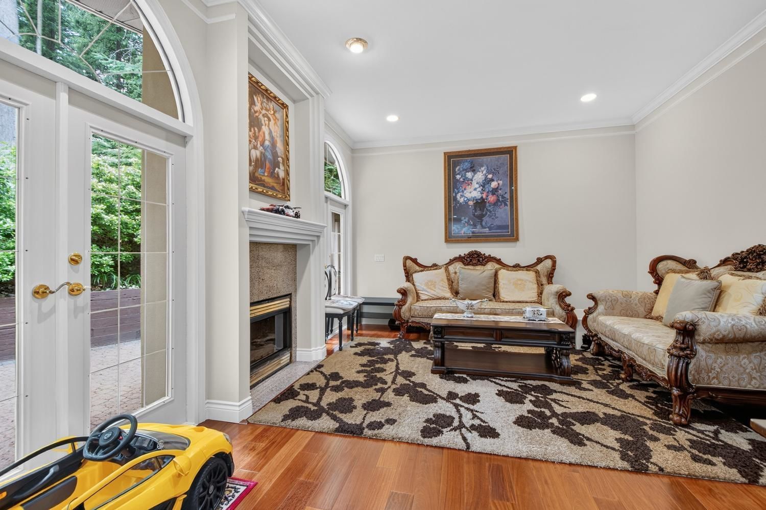 Listing Image 16