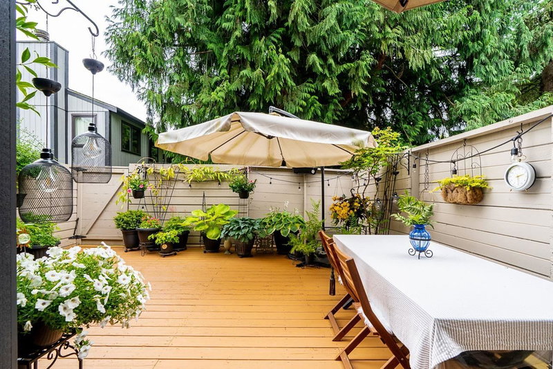 30 - 6712 Baker Road