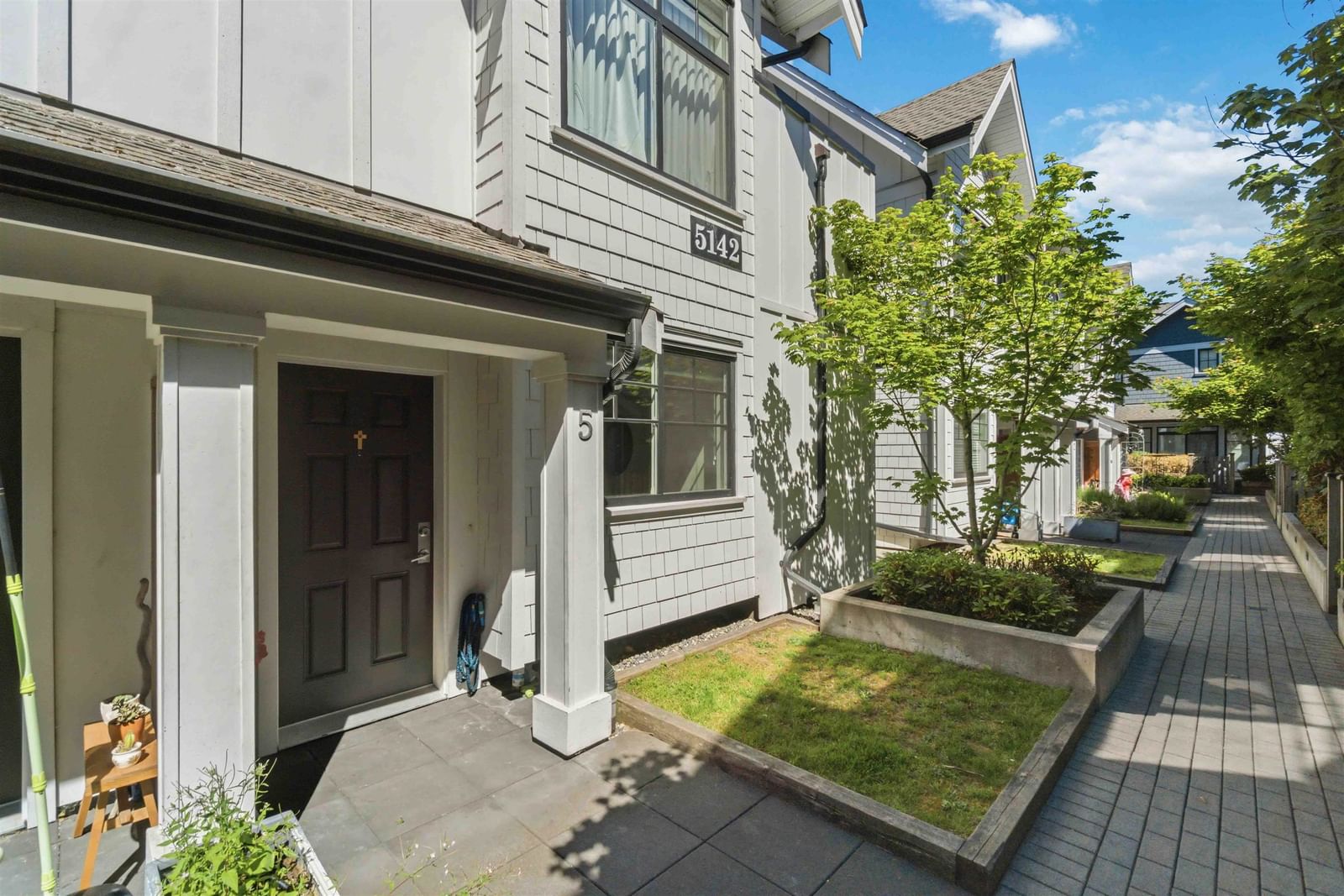 Listing Image 14