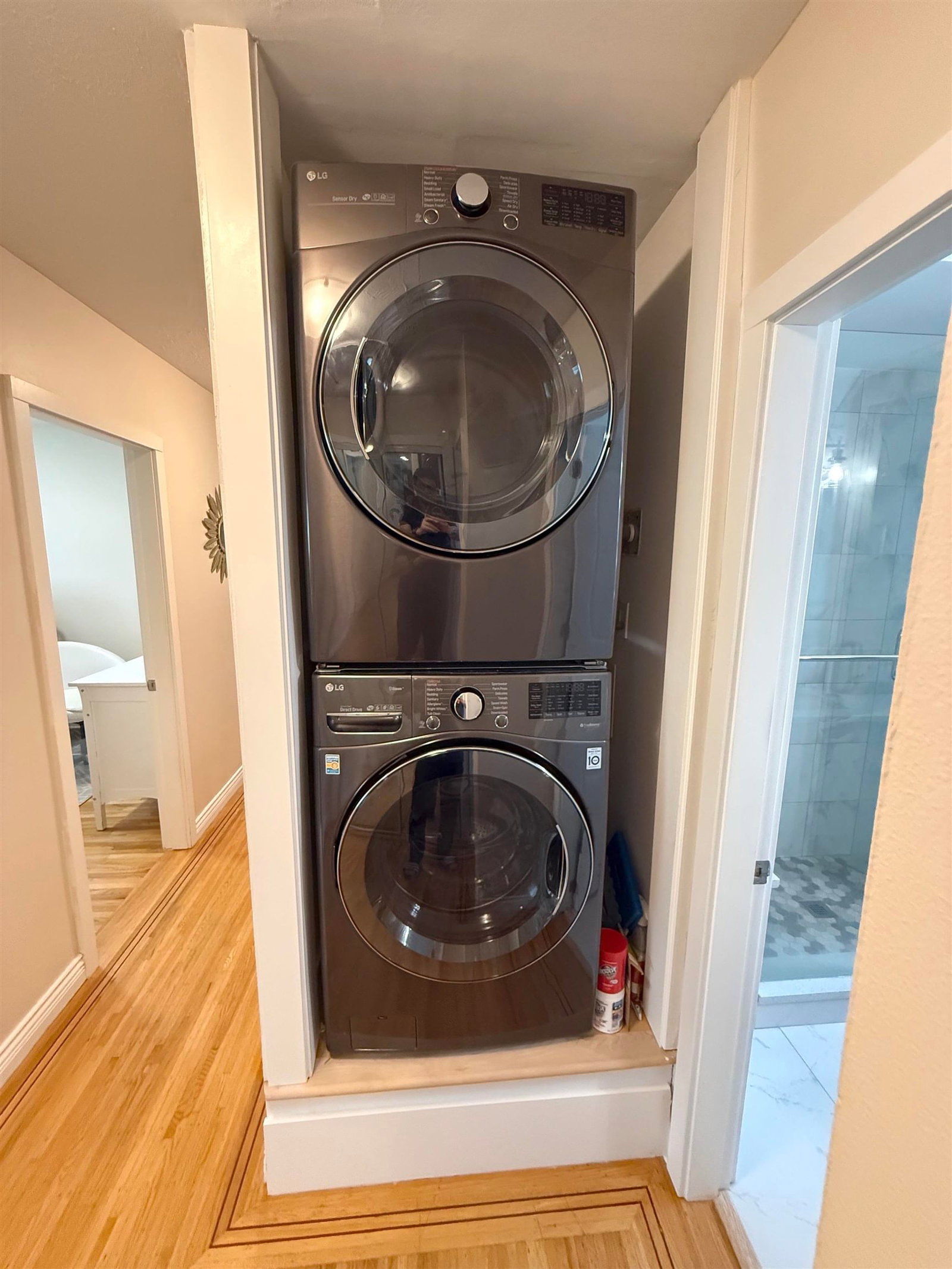 Listing Image 21