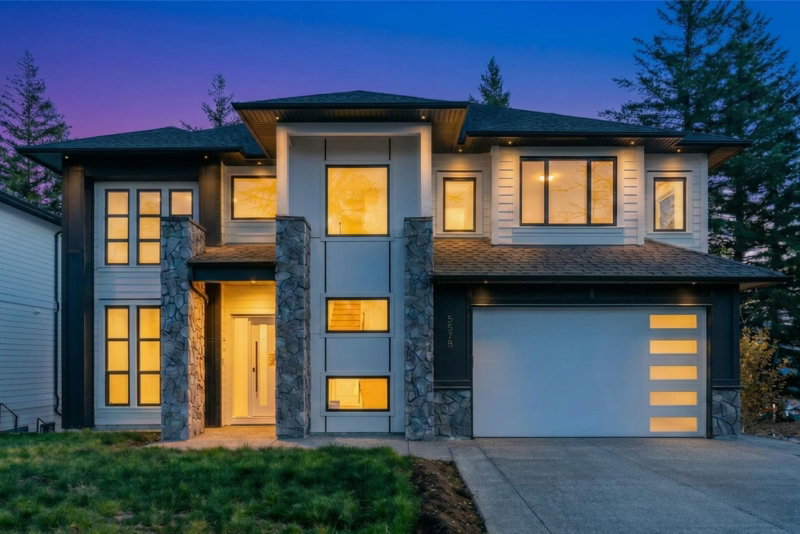 5578 Crimson Ridge