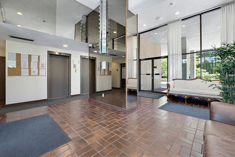 1602 - 3755 Bartlett Court
