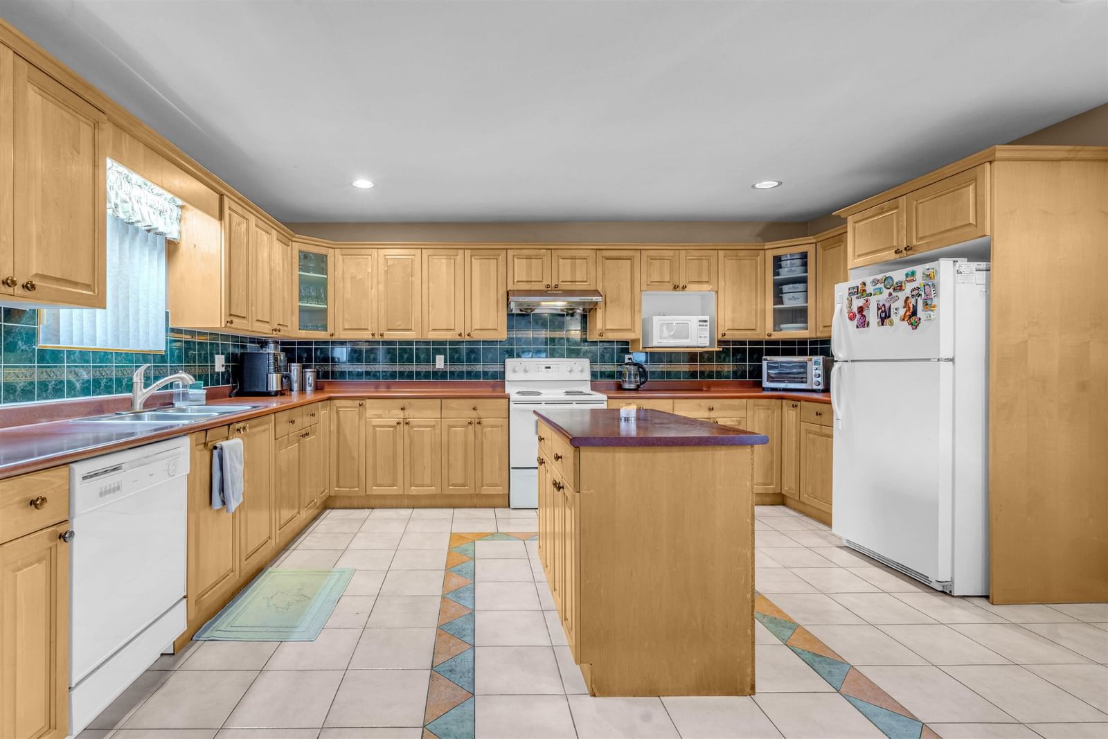 Listing Image 13