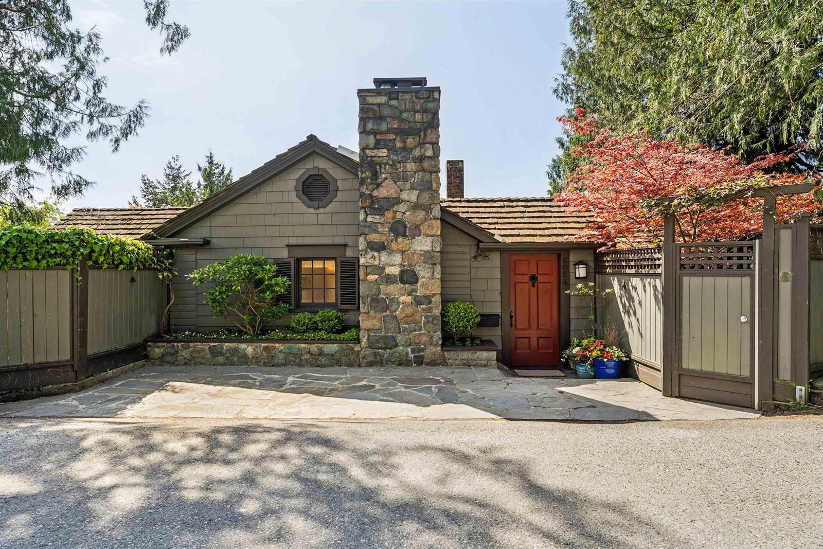Listing Image 20