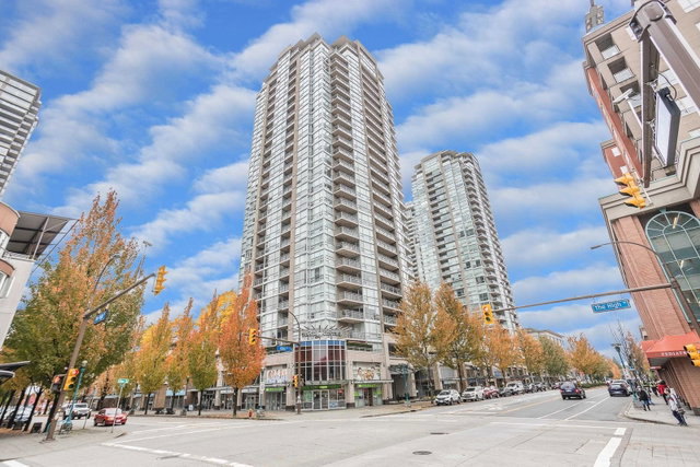 3202 - 2978 Glen Drive