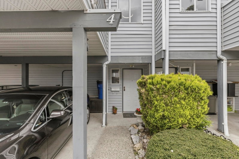 4 - 3384 Coast Meridian Road