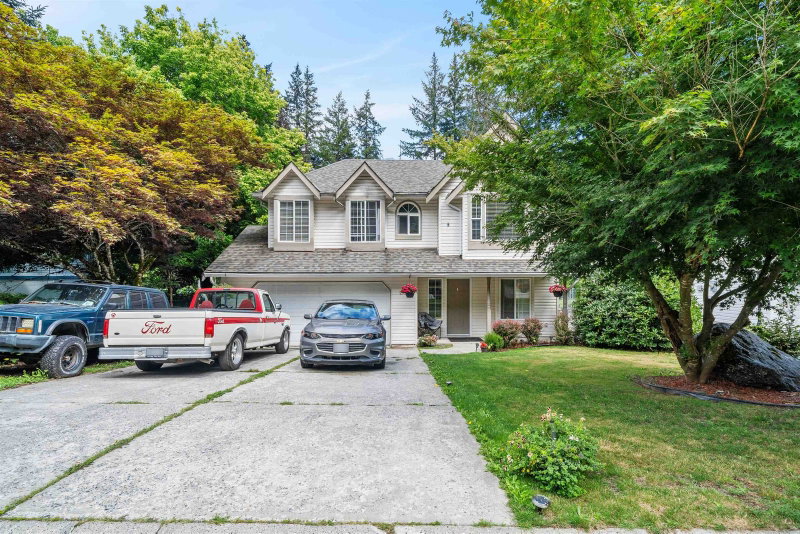 275 Forrest Crescent