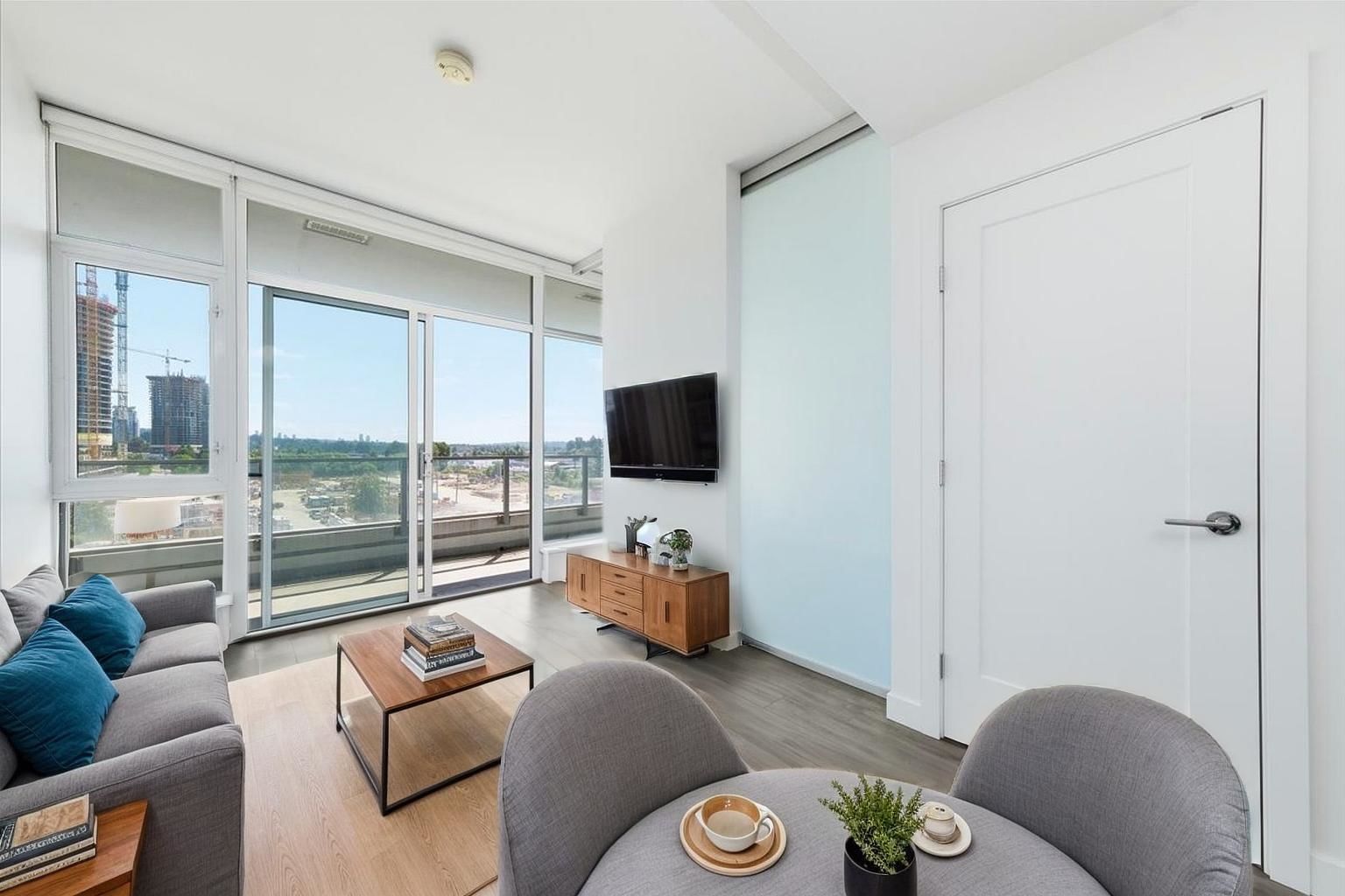 Listing Image 10