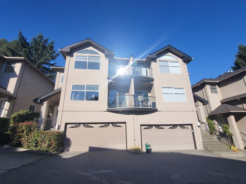 5 - 2951 Panorama Drive