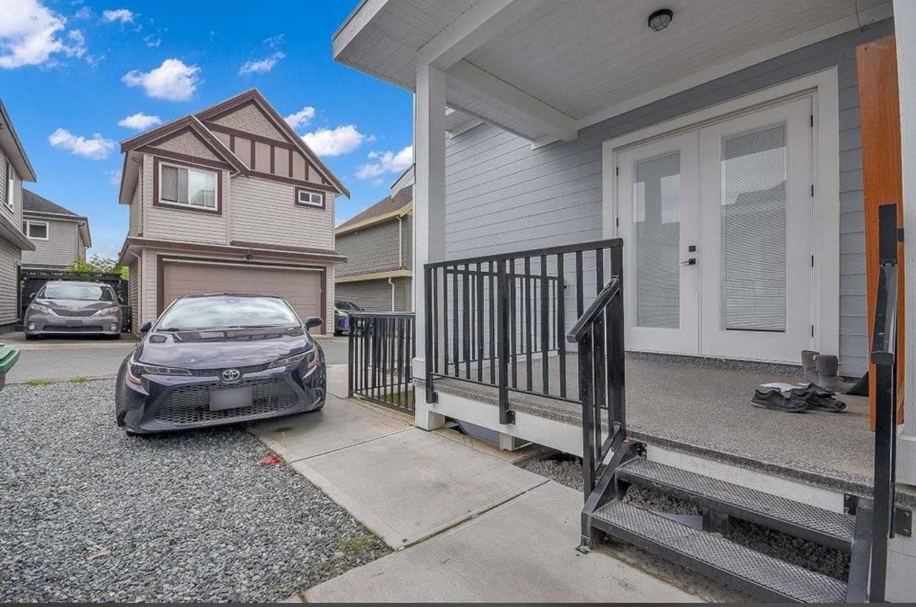 Listing Image 22