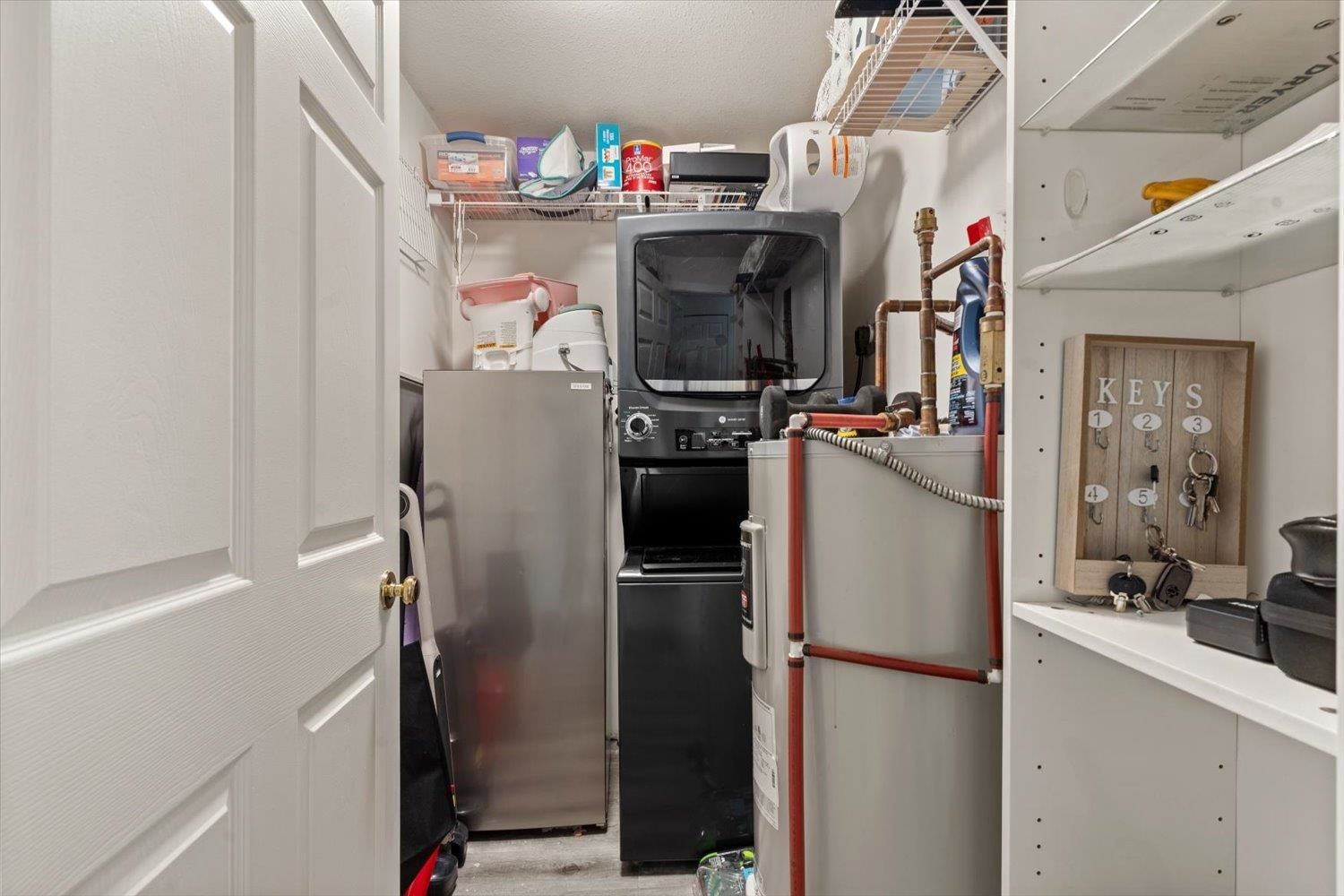 Listing Image 18