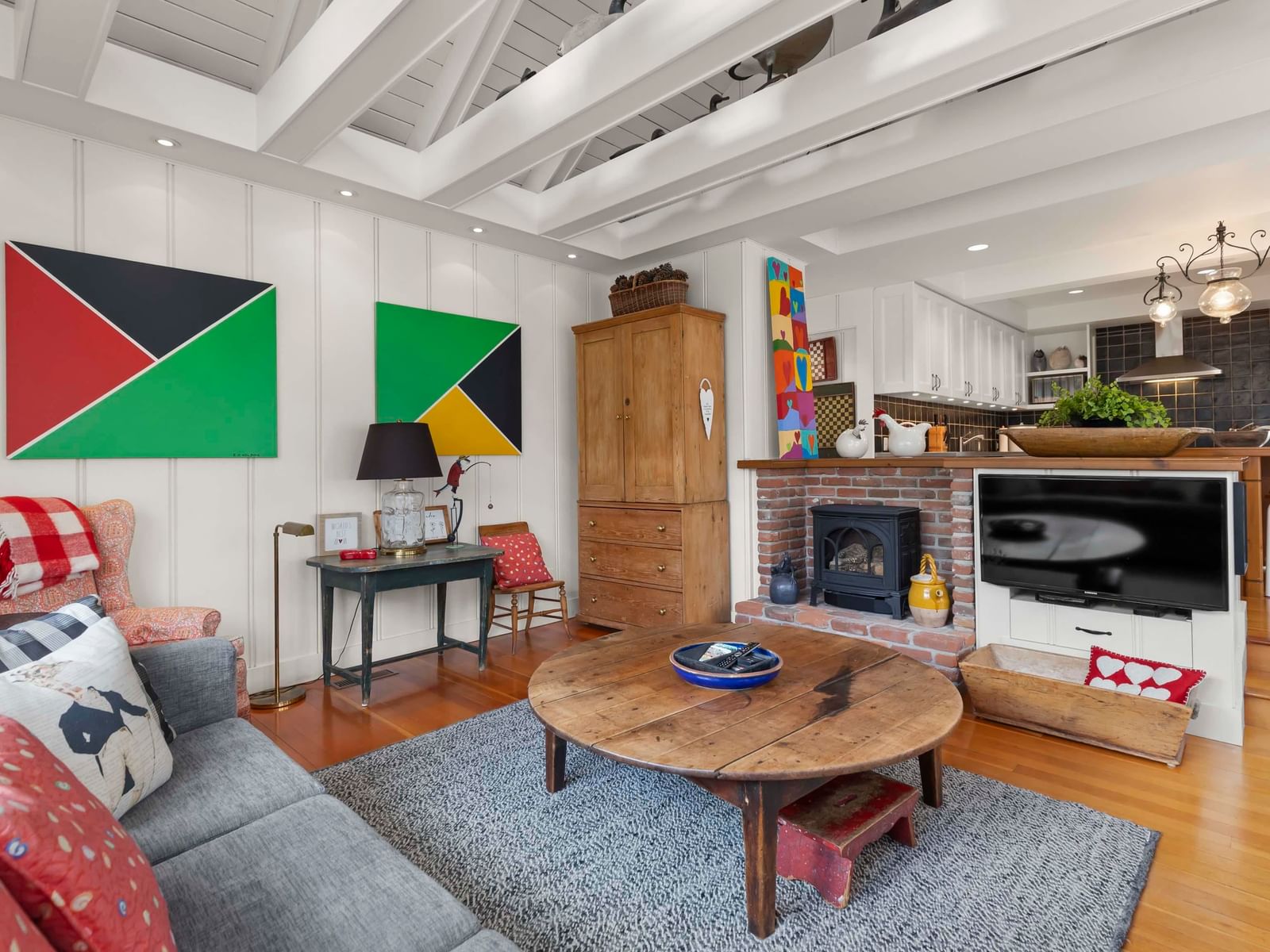 Listing Image 10
