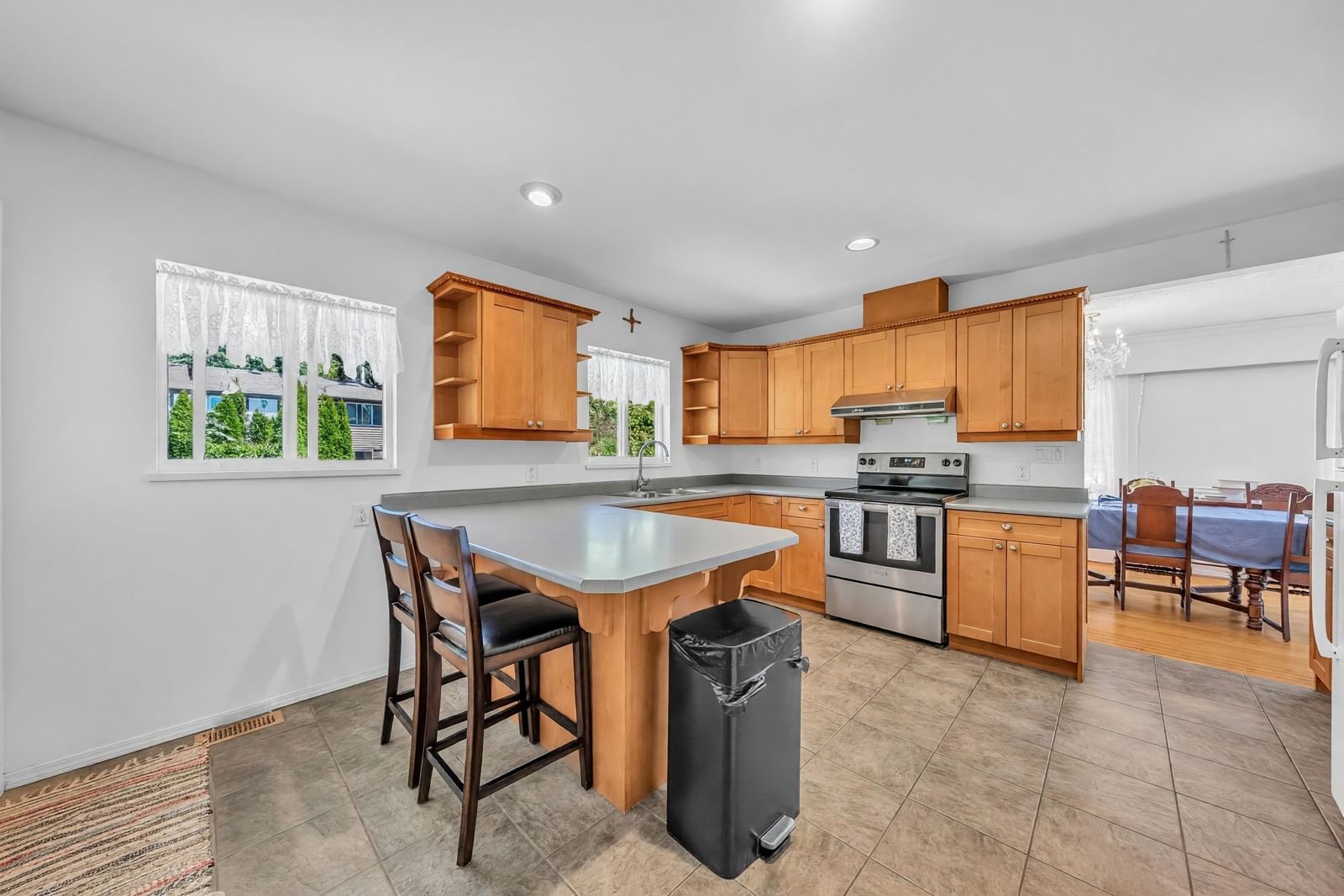 Listing Image 13