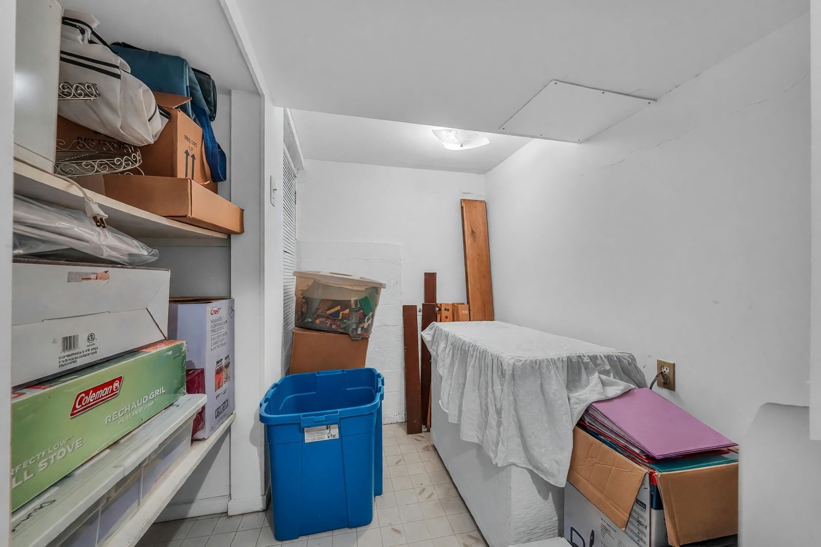 Listing Image 32