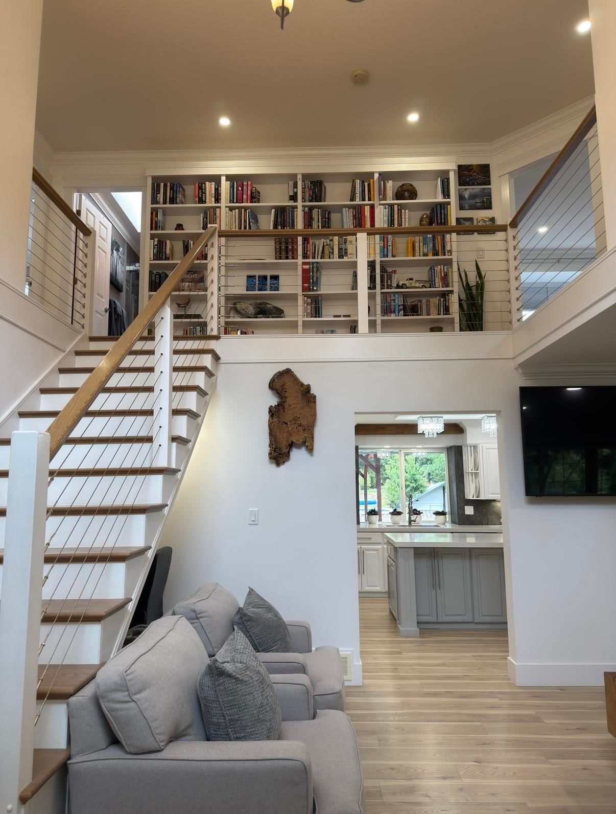 Listing Image 6