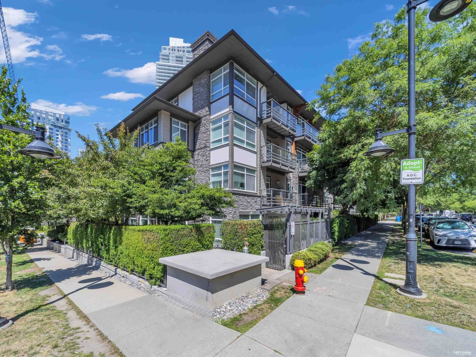 Listing Image 20