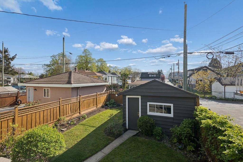 Listing Image 21