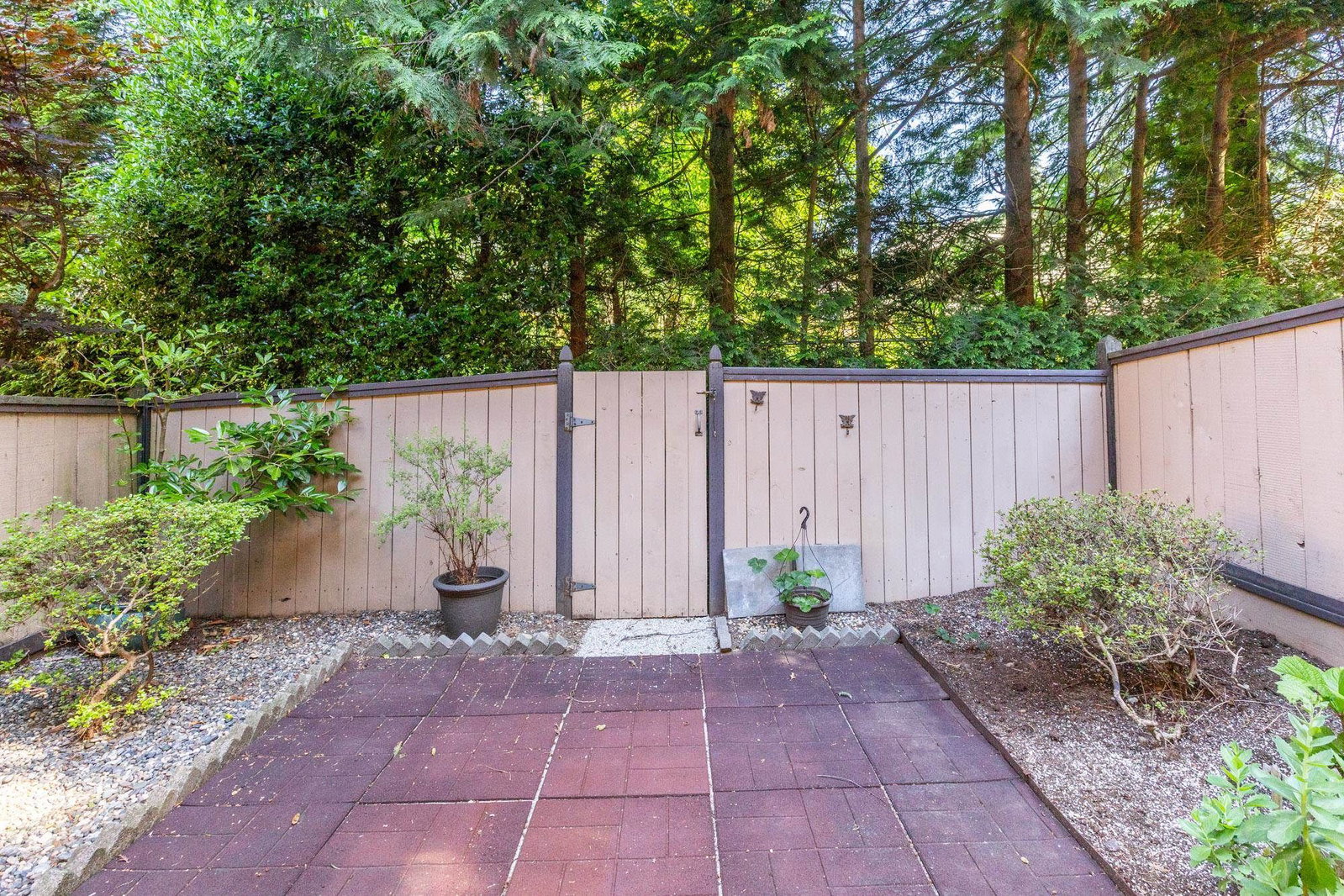 Listing Image 37