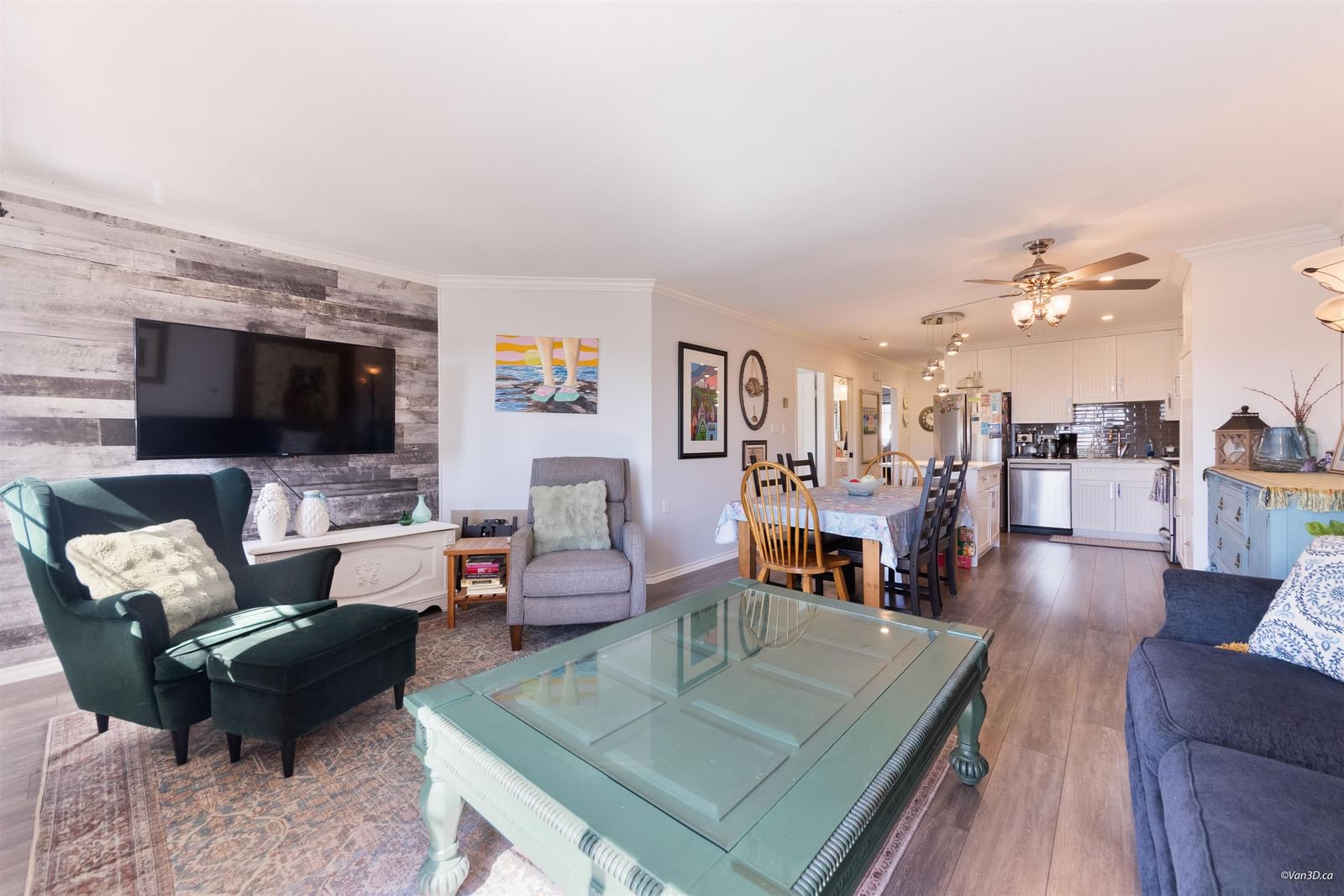 Listing Image 16