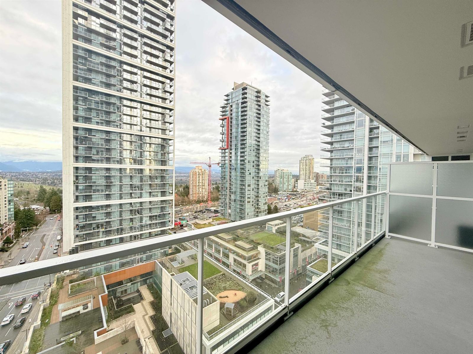 Listing Image 21