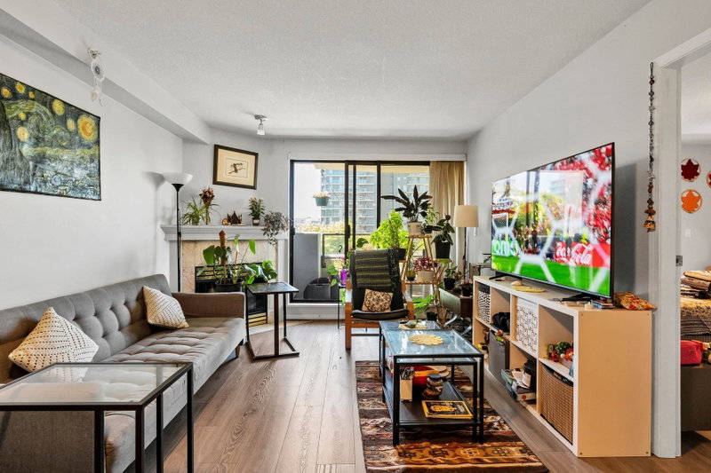 602 - 6611 Cooney Road