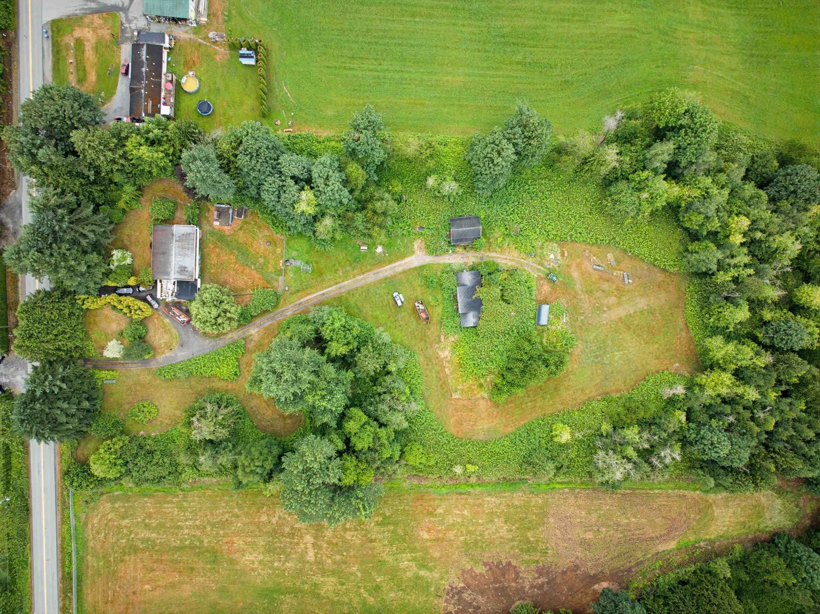 Listing Image 17