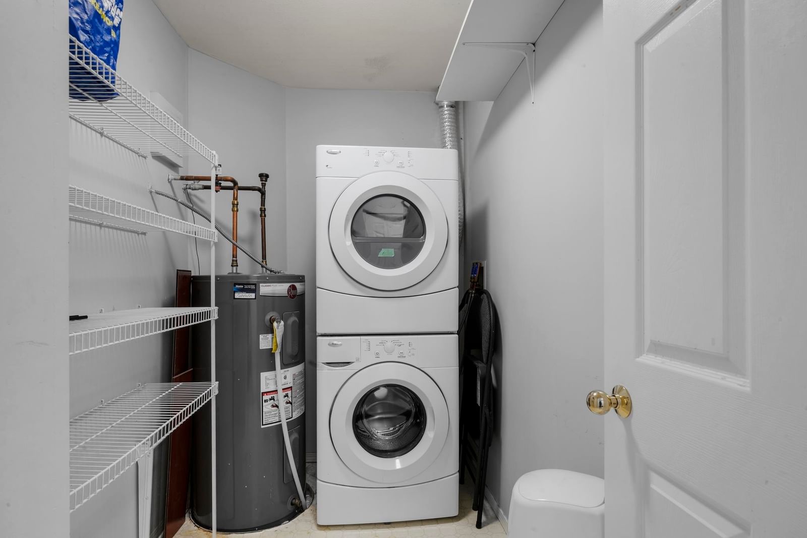 Listing Image 17