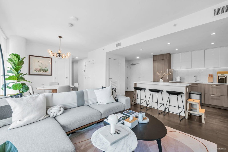 1301 - 8160 Mcmyn Way