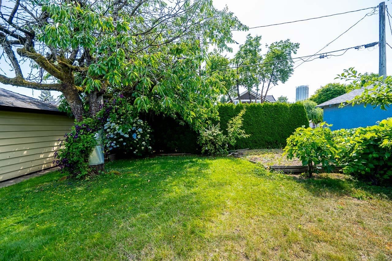 Listing Image 32