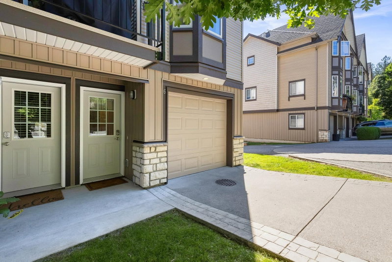 6 - 32501 Fraser Crescent