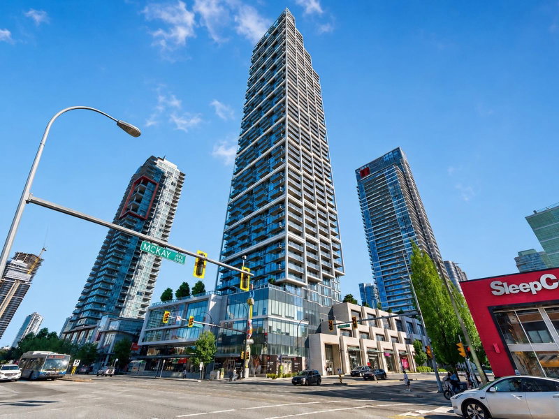 2904 - 6000 Mckay Avenue