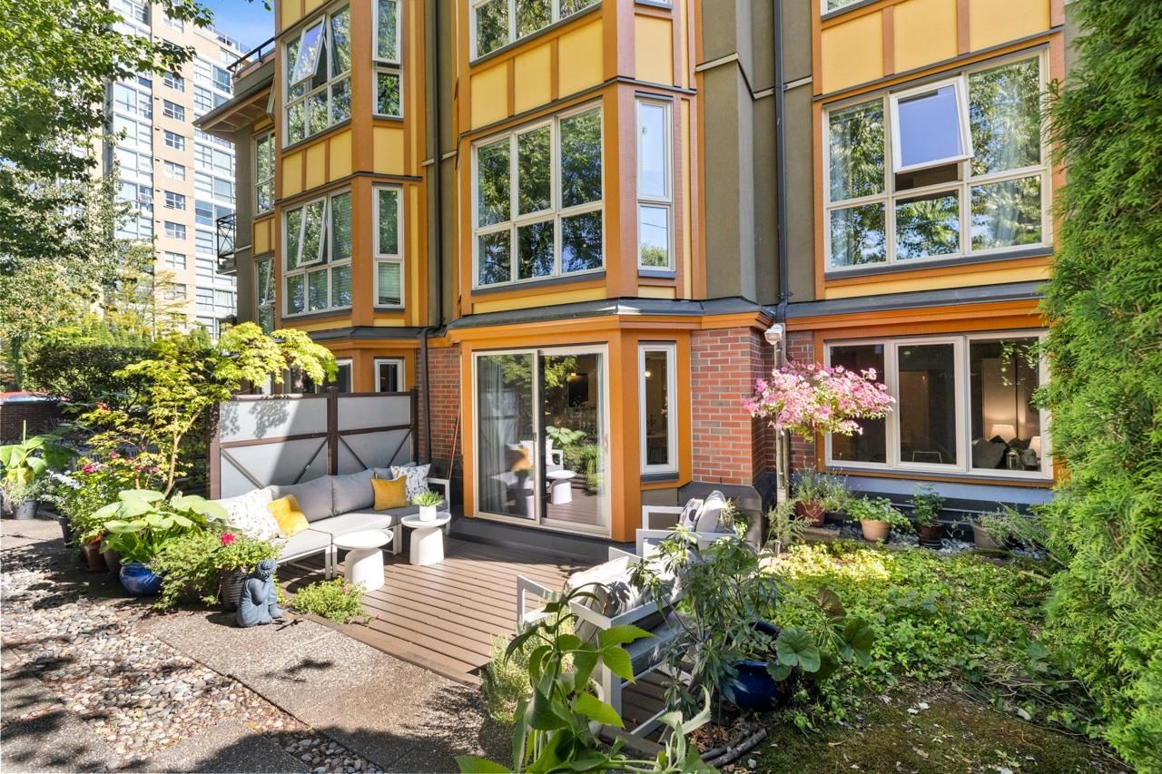Listing Image 9