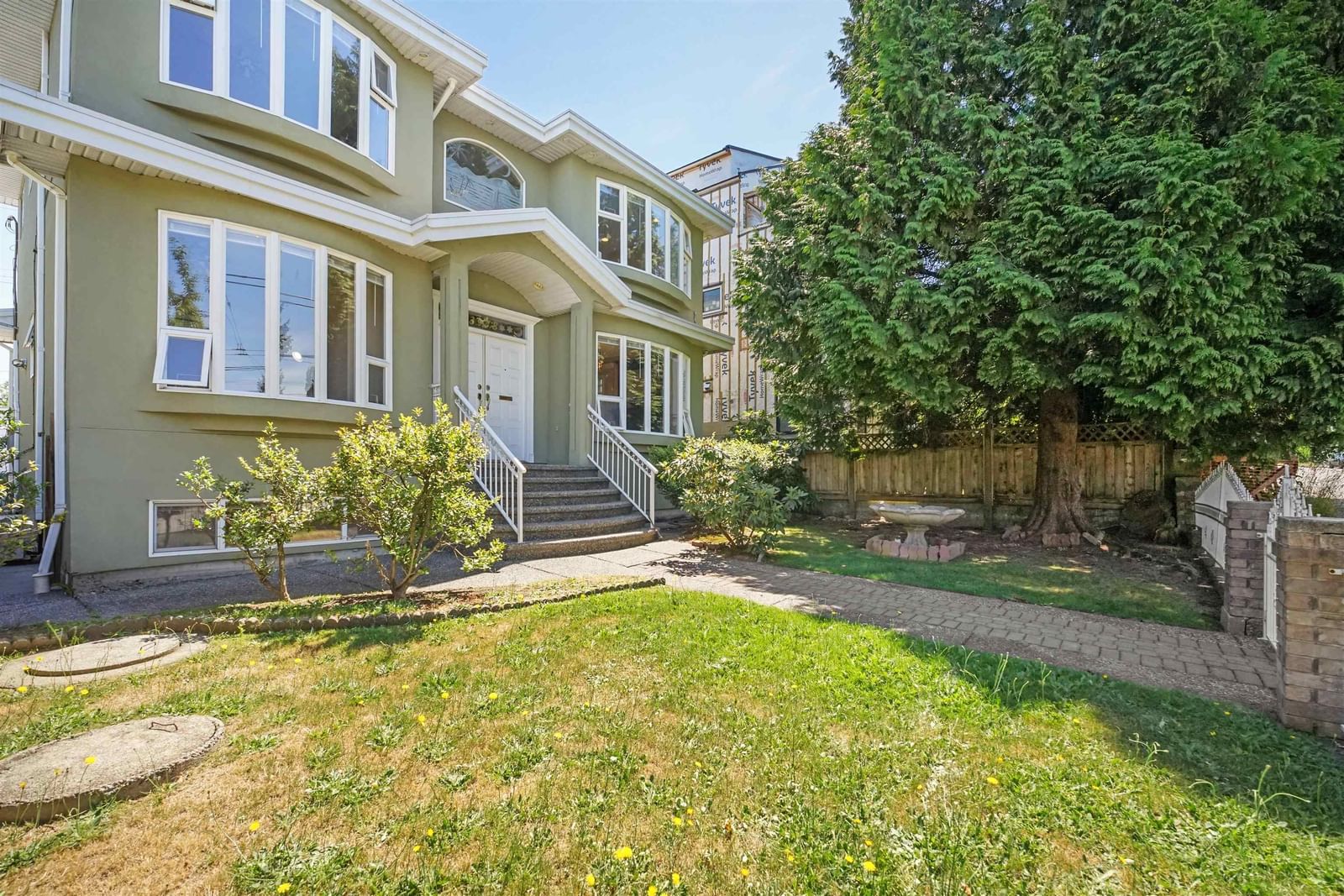 Listing Image 2