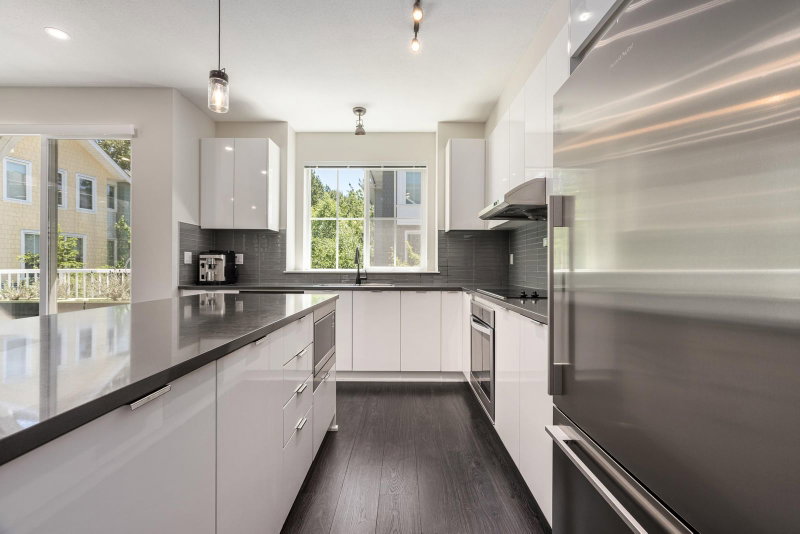 87 - 5550 Admiral Way