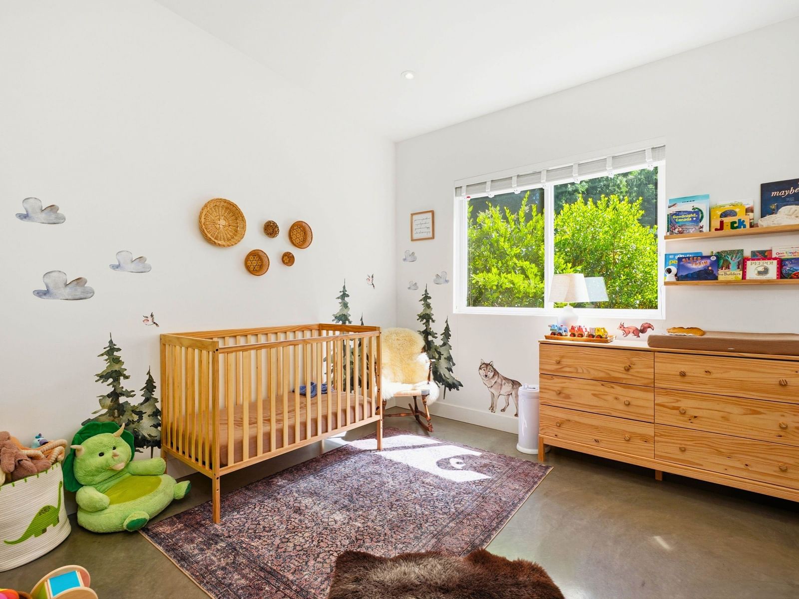 Listing Image 14