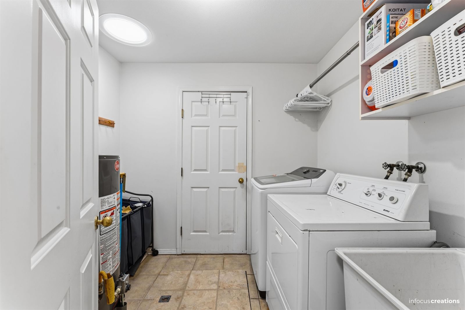 Listing Image 17