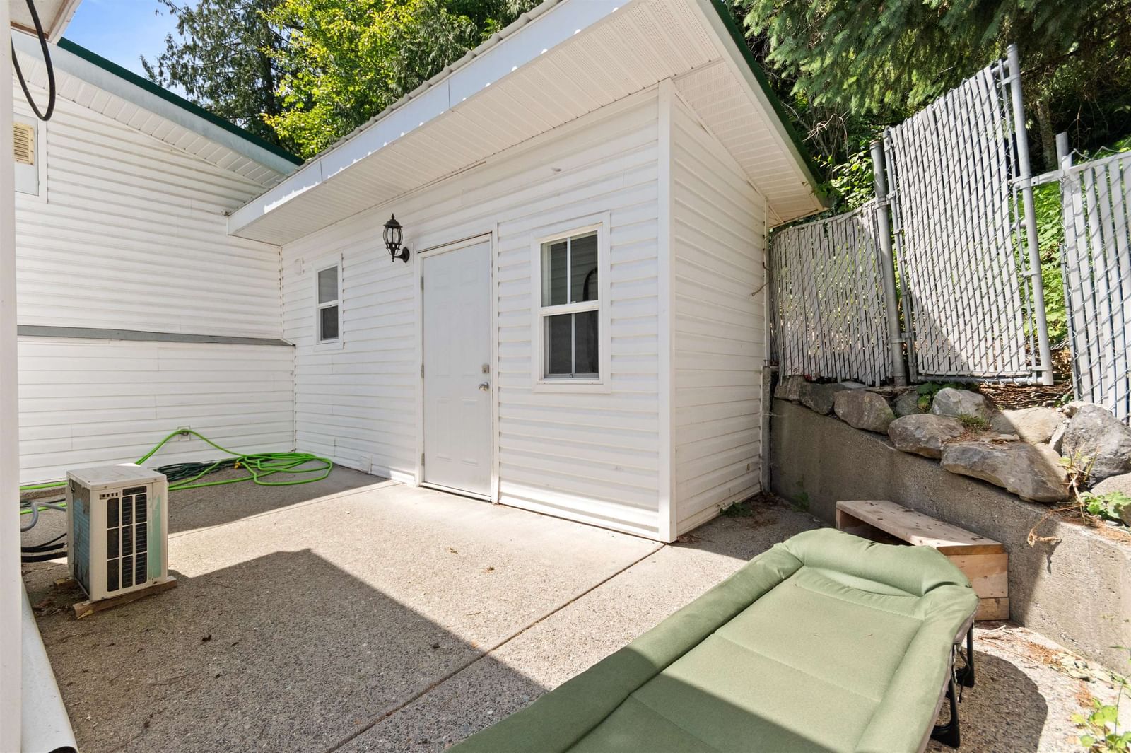 Listing Image 29