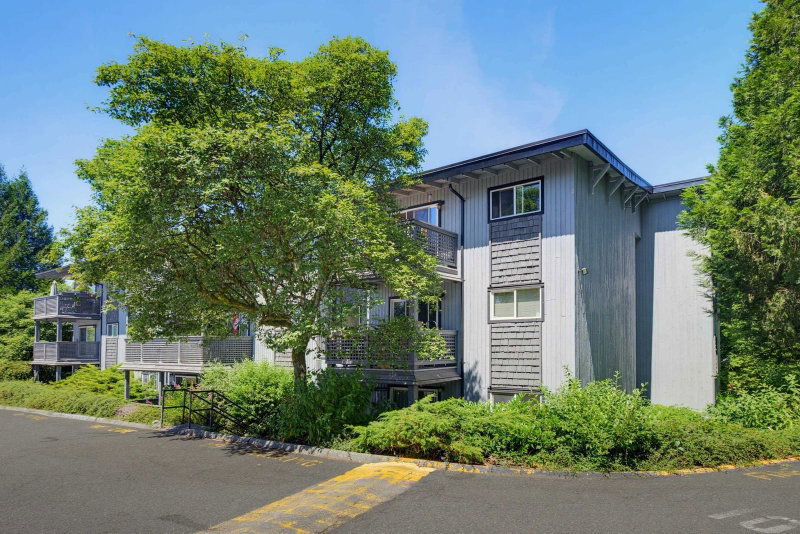 117 - 200 Westhill Place