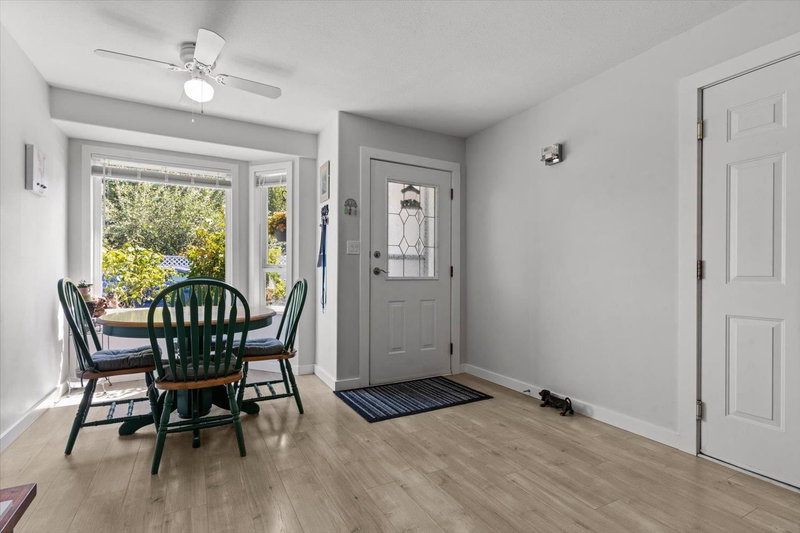 7 - 46191 Cessna Drive