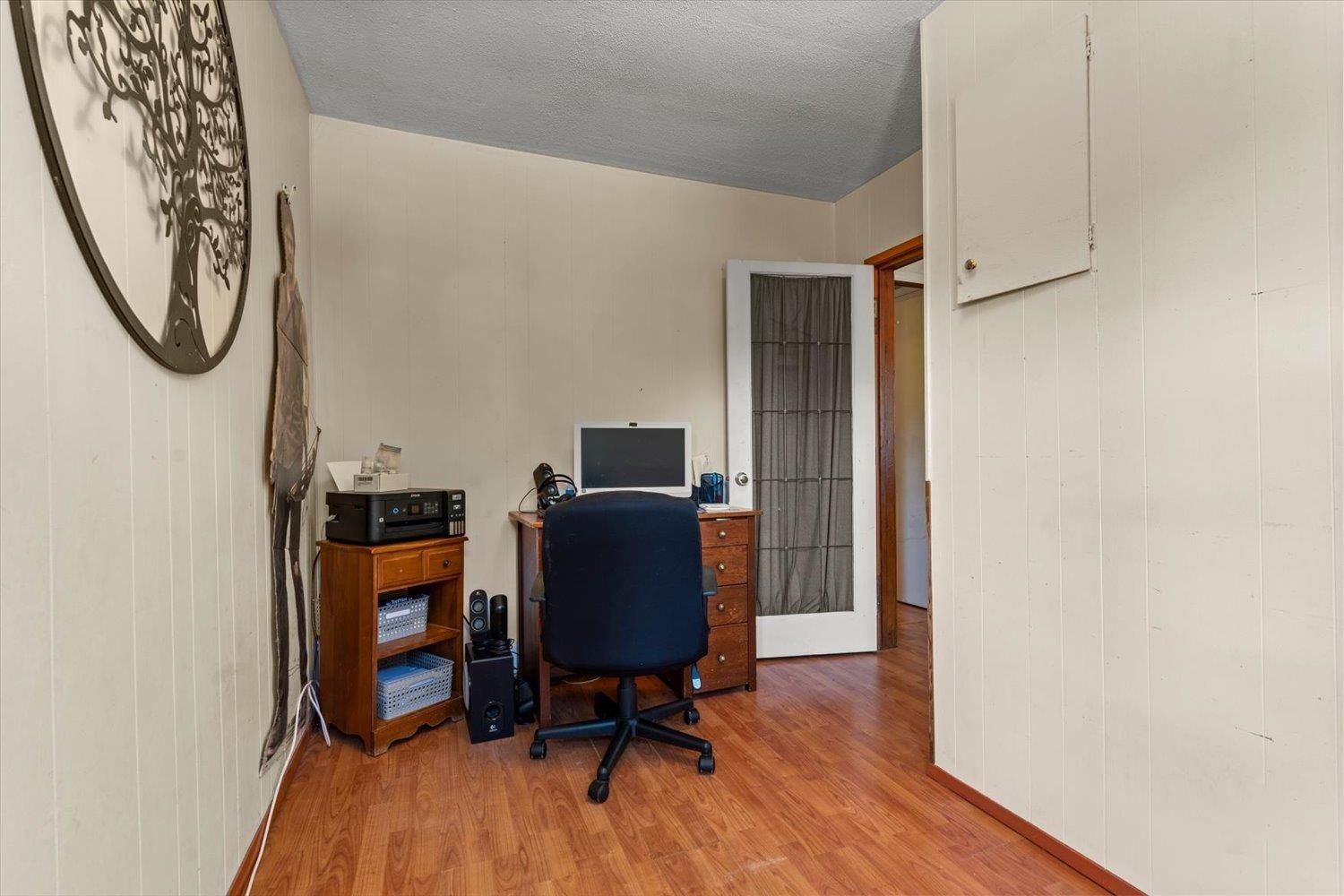 Listing Image 25