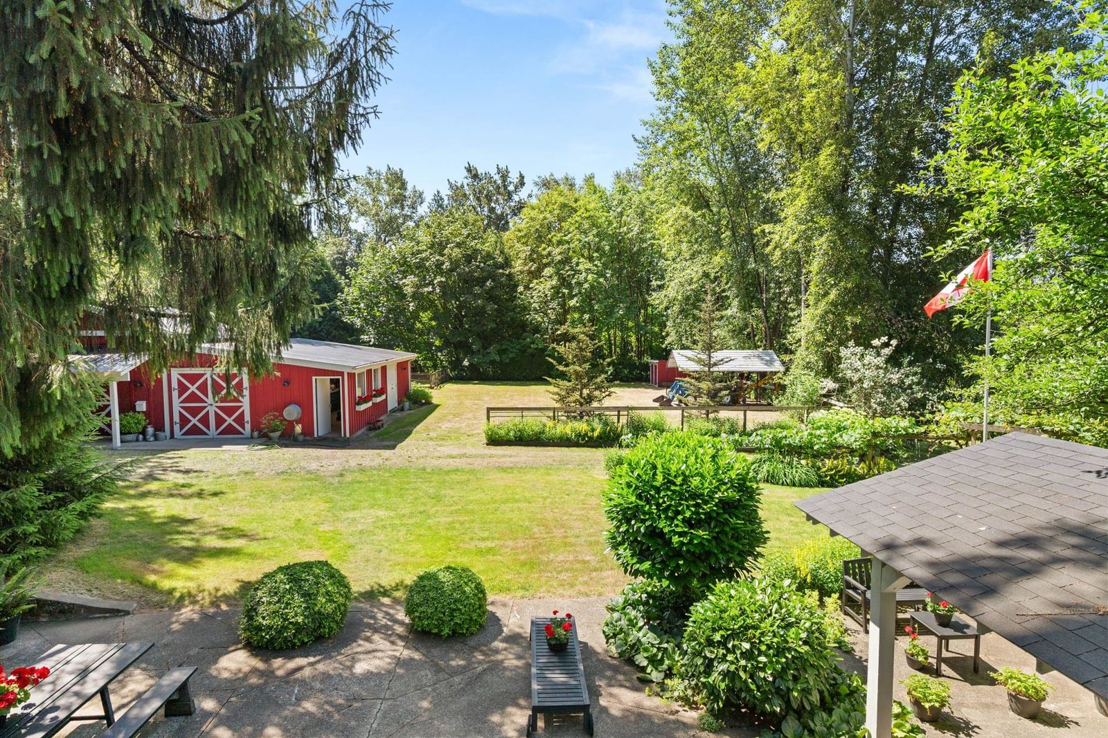 Listing Image 19