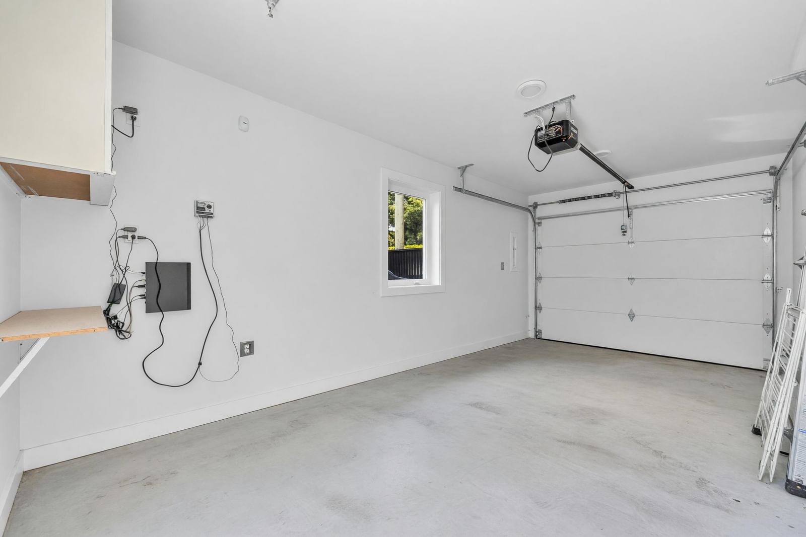 Listing Image 38