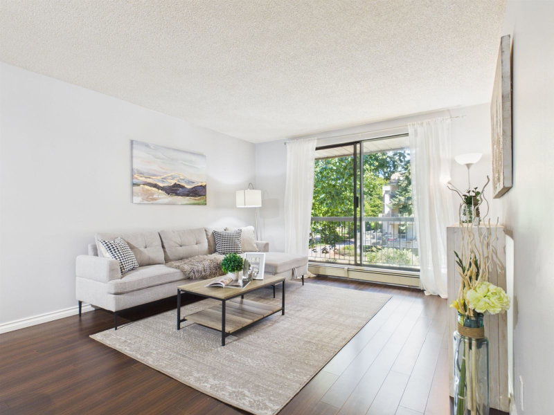 220 - 8411 Ackroyd