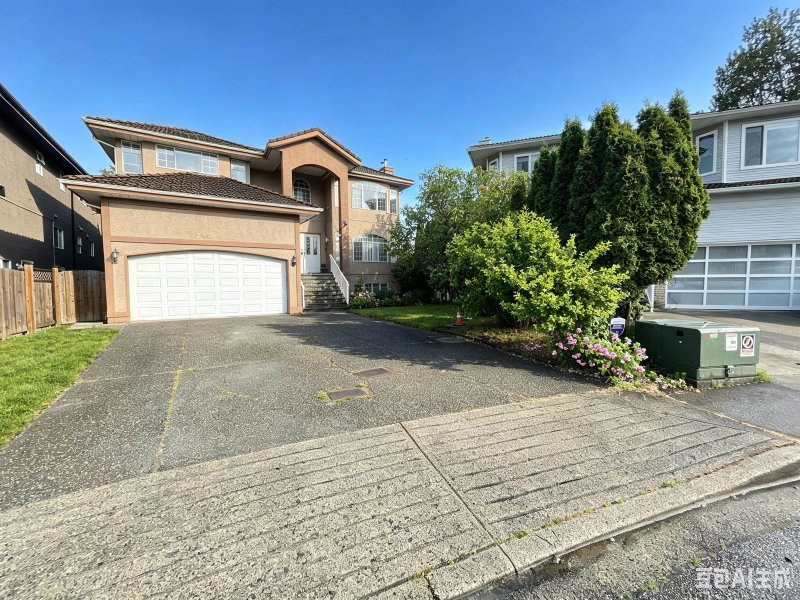 714 Rennie Place